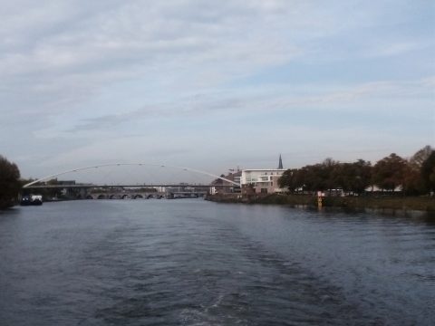 Maas bij Maastricht