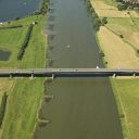 De Rijnbrug over de Rijn bij Rhenen (bron: provincie Gelderland)