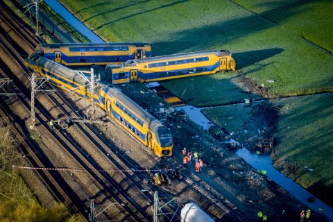 trein ongeluk botsing voorschoten NS BAM